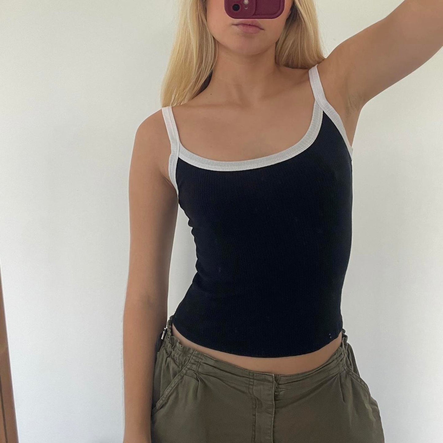 Black and white cropped tank top