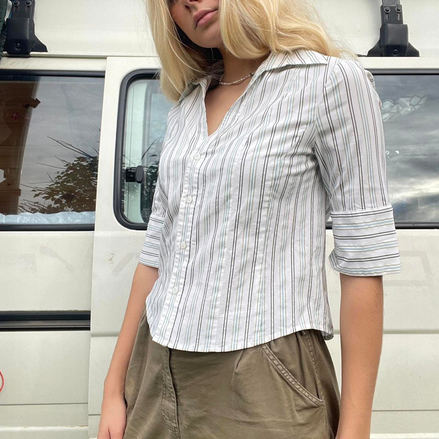 White and navy striped shirt #stripes