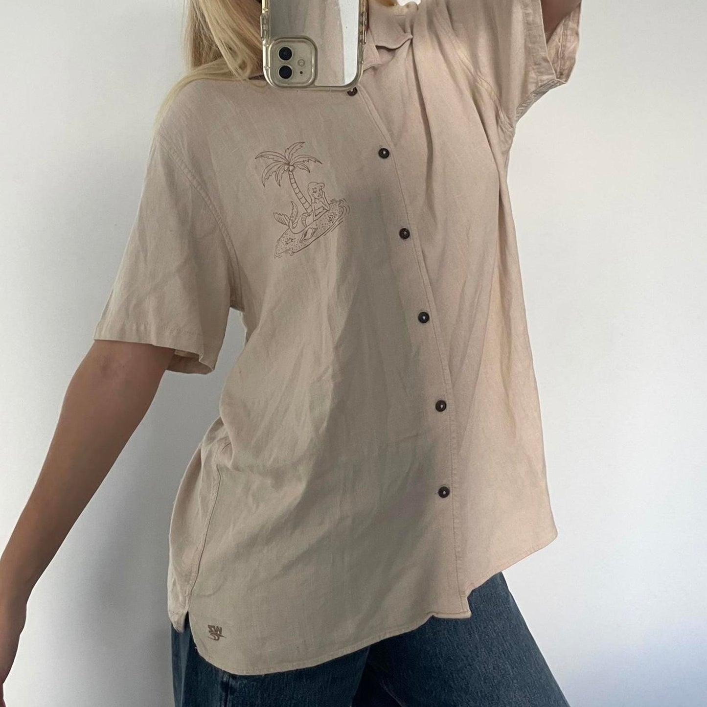 Cream and tan wavezone short sleeve shirt