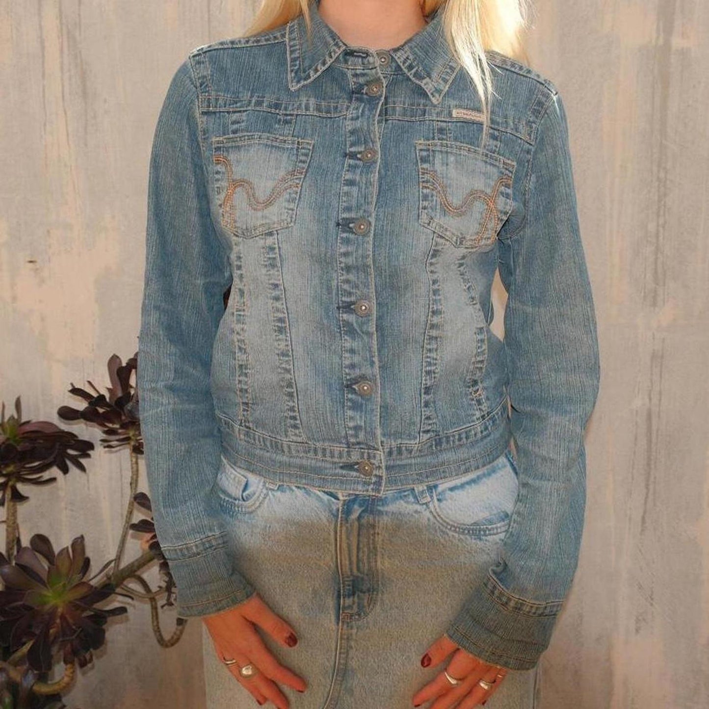 Cute Hydraulic vintage 90s denim jacket with a small stain on the back jacket