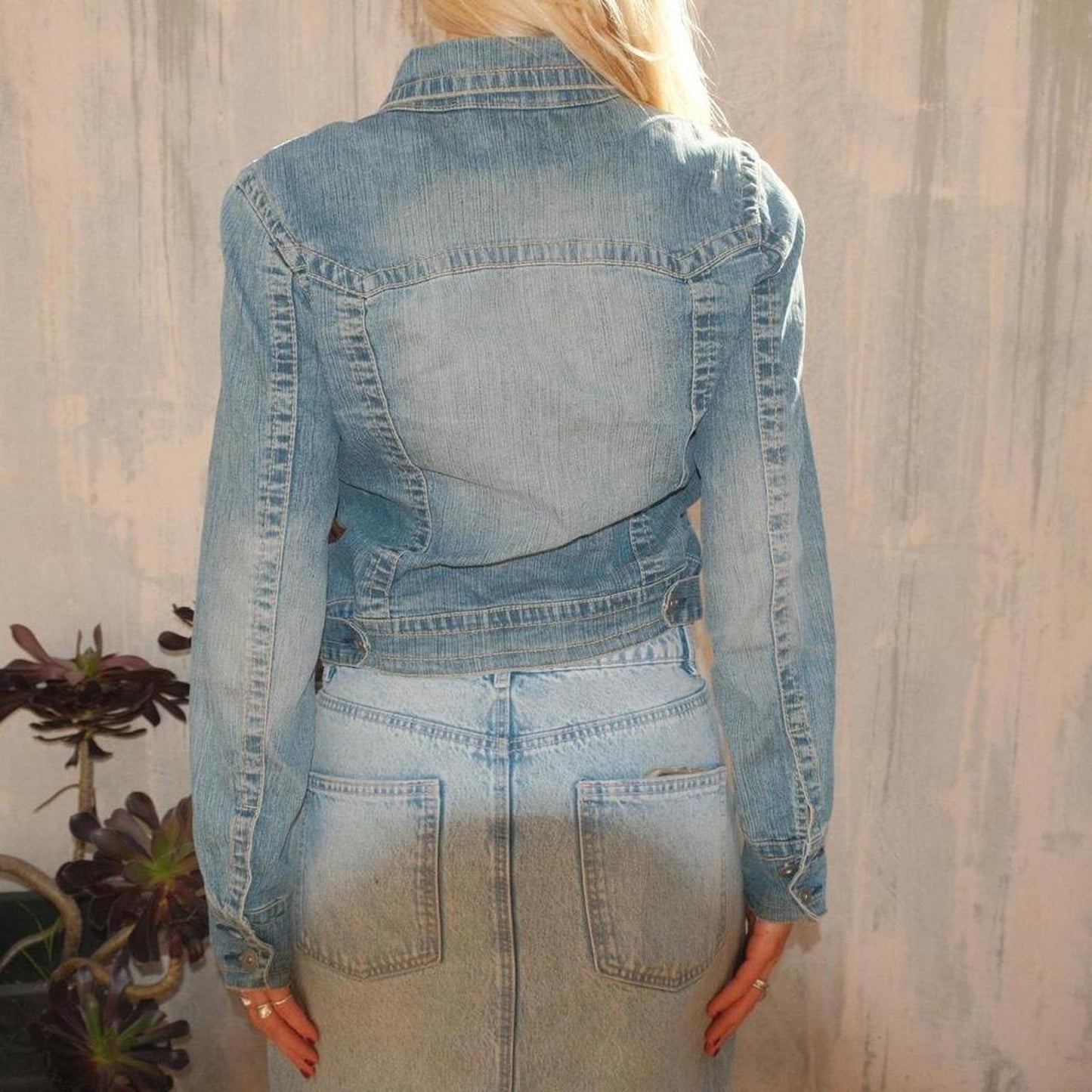 Cute Hydraulic vintage 90s denim jacket with a small stain on the back jacket